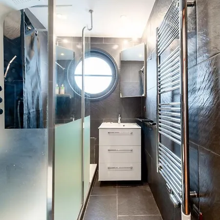 1-br In Peaceful Seaside Atmosphere * كان