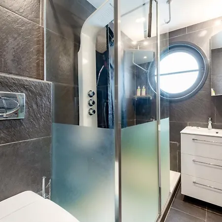 شقة 1-br In Peaceful Seaside Atmosphere