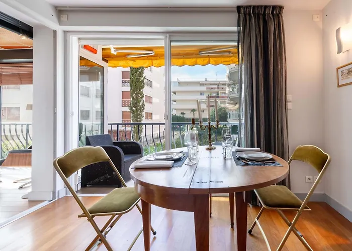 1-br In Peaceful Seaside Atmosphere * كان